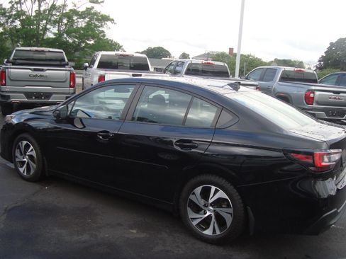 Used 2022 Subaru Legacy Premium AWD/4WD image 6