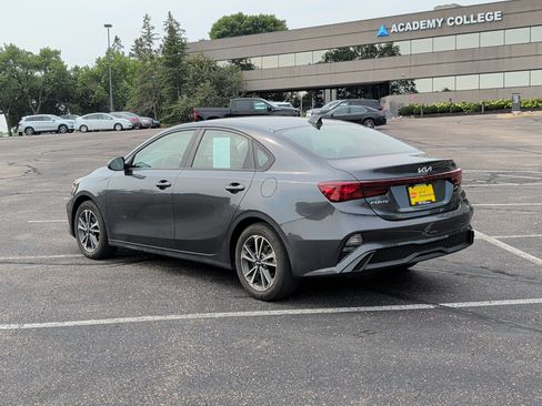 Certified 2023 Kia Forte LXS w/ LXS Technology Package FWD image 3