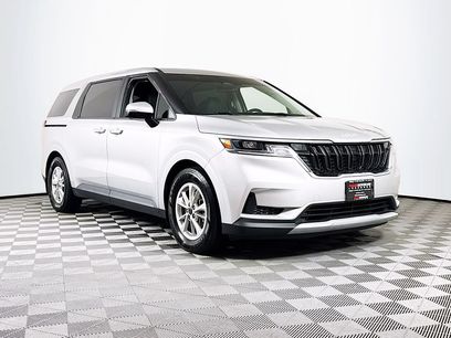 Used 2022 Kia Carnival LX