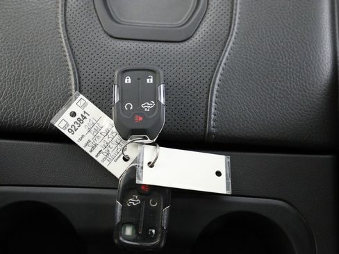 Used 2021 GMC Sierra 1500 Denali w/ Denali Ultimate Package image 28