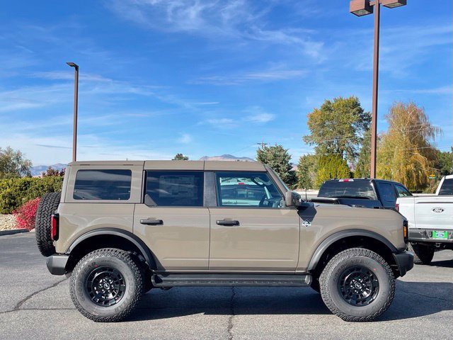 New 2026 Ford Bronco Outer Banks w/ Sasquatch Package AWD/4WD image 2