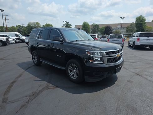 Used 2020 Chevrolet Tahoe LS w/ Skid Plate Package AWD/4WD image 2