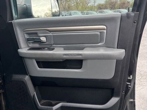 Used 2016 RAM 2500 Big Horn image 6