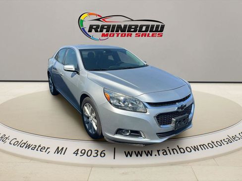 Used 2016 Chevrolet Malibu LTZ FWD image 3