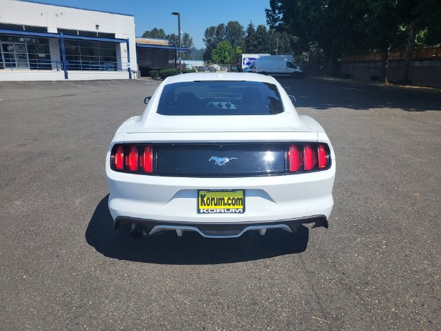Used 2017 Ford Mustang Premium RWD image 4