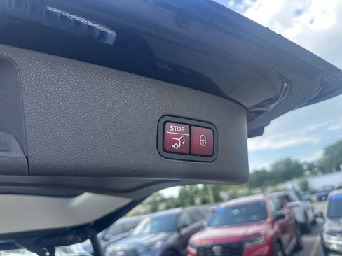 Used 2019 Mercedes-Benz GLS 450 4MATIC image 6