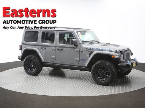 Used 2022 Jeep Wrangler Unlimited Rubicon 4xe w/ Cold Weather Group AWD/4WD image 49