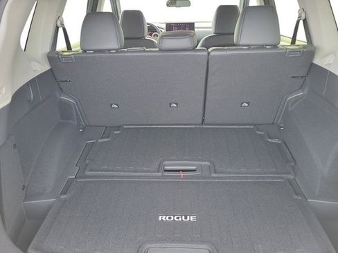 New 2025 Nissan Rogue SL image 24