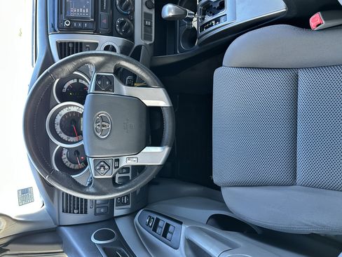 Used 2015 Toyota Tacoma 4x4 Double Cab w/ TRD Sport Package image 34