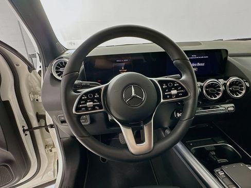 Certified 2023 Mercedes-Benz GLA 250 image 12