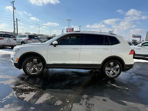 Used 2021 Volkswagen Tiguan SEL w/ 2-Row Tiguan MDO Package image 4