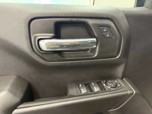 Used 2024 Chevrolet Silverado 1500 Custom w/ Turbomax Blackout Package image 15