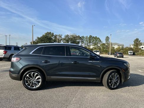 Used 2022 Lincoln Nautilus Reserve w/ Equipment Group 201A image 4