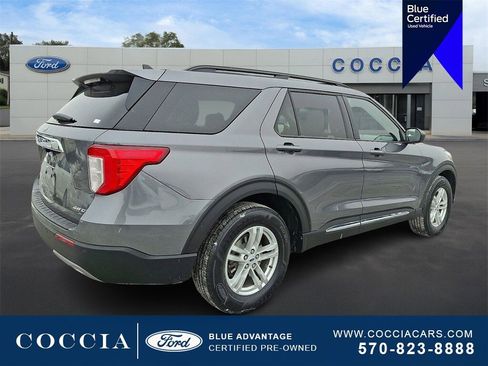 Certified 2022 Ford Explorer XLT w/ Equipment Group 202A image 4