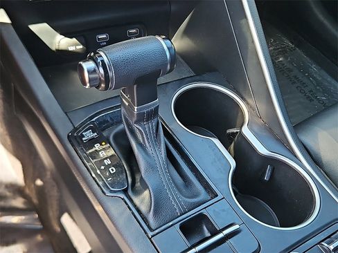 Used 2022 Kia K5 GT-Line image 16