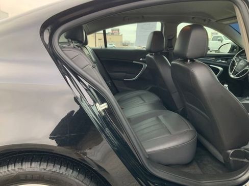 Used 2016 Buick Regal Sport Touring image 18