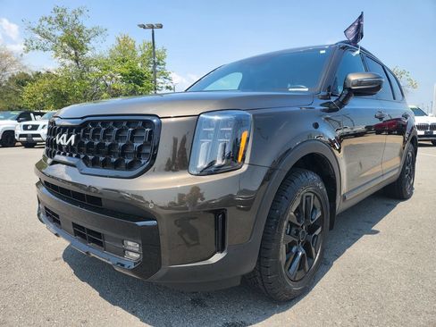 Certified 2024 Kia Telluride SX X-Pro AWD/4WD image 3