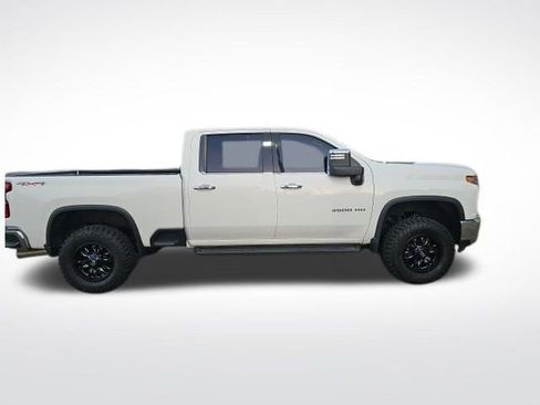 Used 2020 Chevrolet Silverado 3500 LTZ w/ LTZ Convenience Package image 6