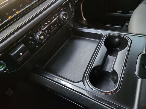 Certified 2025 Chevrolet Silverado 2500 ZR2 w/ Technology Package image 25