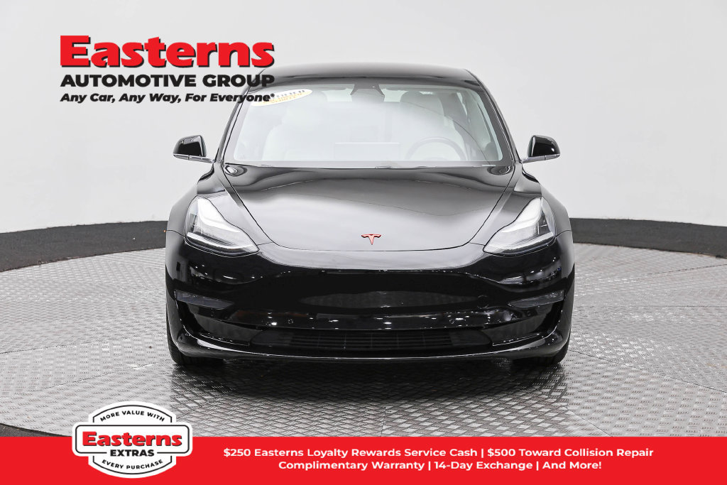 Used 2018 Tesla Model 3 Performance AWD/4WD image 3