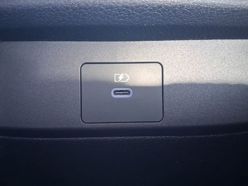 New 2026 Nissan Sentra SV w/ SV Convenience Package FWD image 24