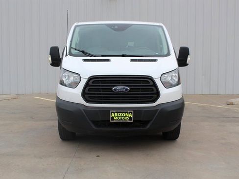 Used 2017 Ford Transit 350 XL image 5