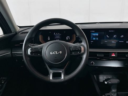 Used 2025 Kia K5 LXS image 17