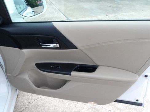 Used 2013 Honda Accord EX-L image 9