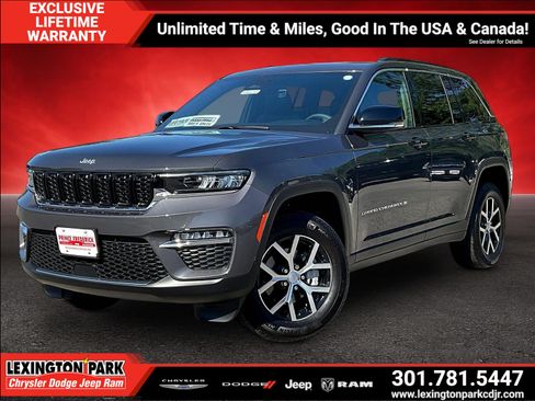 Used 2025 Jeep Grand Cherokee Limited AWD/4WD image 3