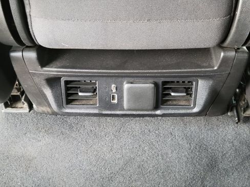Used 2025 Chevrolet Silverado 2500 LT w/ Convenience Package AWD/4WD image 15