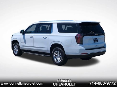 New 2026 Chevrolet Suburban LS RWD image 7