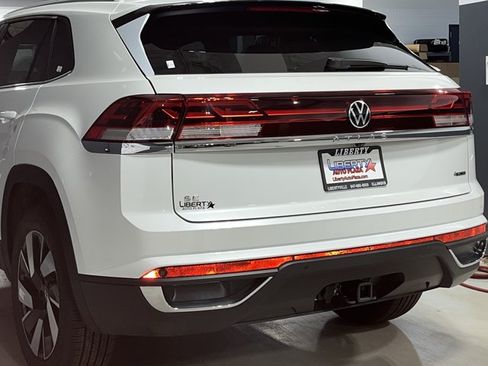 New 2026 Volkswagen Atlas Cross Sport SE AWD/4WD image 20
