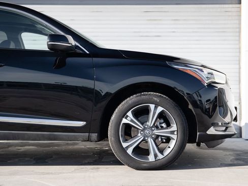 Used 2023 Acura RDX AWD w/ Advance Package image 5