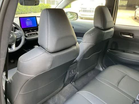 Certified 2026 Toyota Corolla Cross XLE w/ Convenience Package FWD image 15
