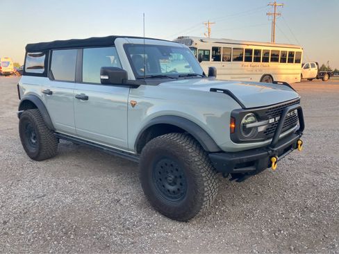 Used 2021 Ford Bronco Badlands AWD/4WD image 10