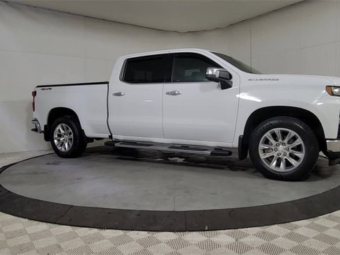Used 2019 Chevrolet Silverado 1500 LTZ image 9