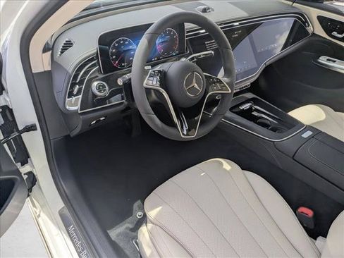 New 2026 Mercedes-Benz E 350 Sedan image 3