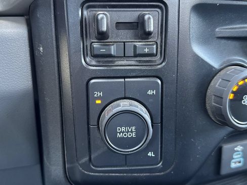 Used 2024 Ford F350 XLT AWD/4WD image 14