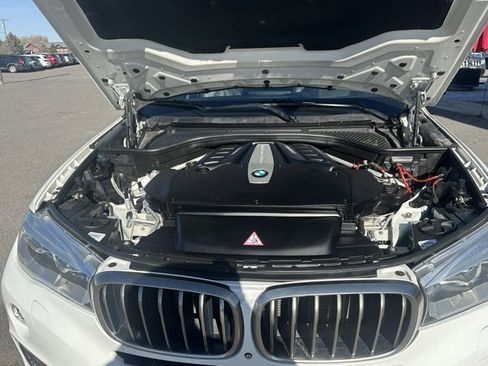 Used 2015 BMW X6 xDrive50i w/ Executive Package image 22
