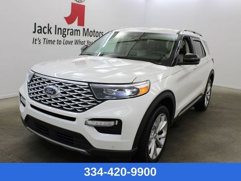 Used 2022 Ford Explorer Platinum w/ Equipment Group 601A AWD/4WD image 1