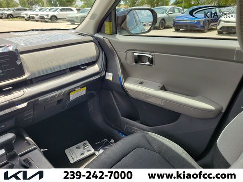 New 2027 Kia Seltos S FWD image 16