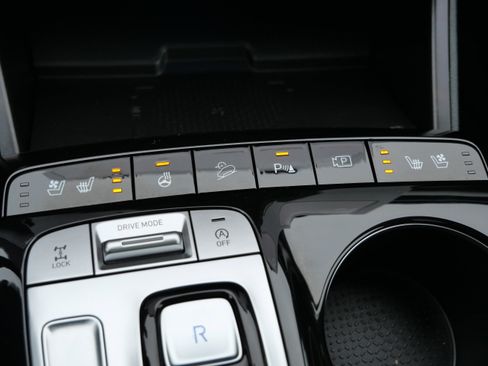 Certified 2024 Hyundai Tucson Limited image 28