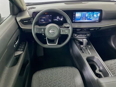 New 2026 Nissan Kicks SV image 16