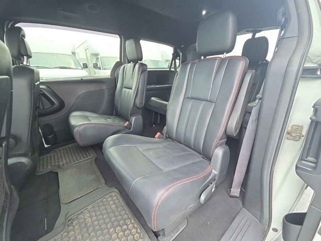 Used 2020 Dodge Grand Caravan GT FWD image 18