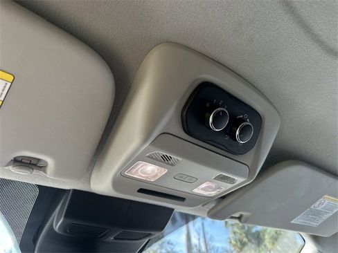 Used 2023 Ford Transit 350 XLT image 16