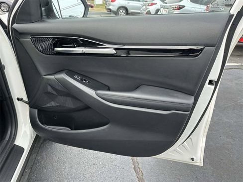 Used 2023 Kia Seltos S w/ Navigation Package image 10