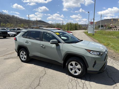Used 2019 Toyota RAV4 XLE w/ Convenience Package AWD/4WD image 44
