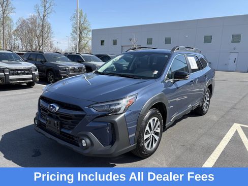 Certified 2025 Subaru Outback Premium AWD/4WD image 3