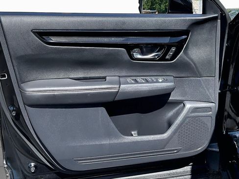 Used 2025 Honda CR-V Sport Touring image 22