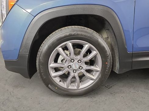 Certified 2024 GMC Terrain SLT AWD/4WD image 10